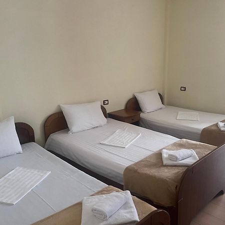 Hotel Saint Marena โปกราเดซ ภายนอก รูปภาพ